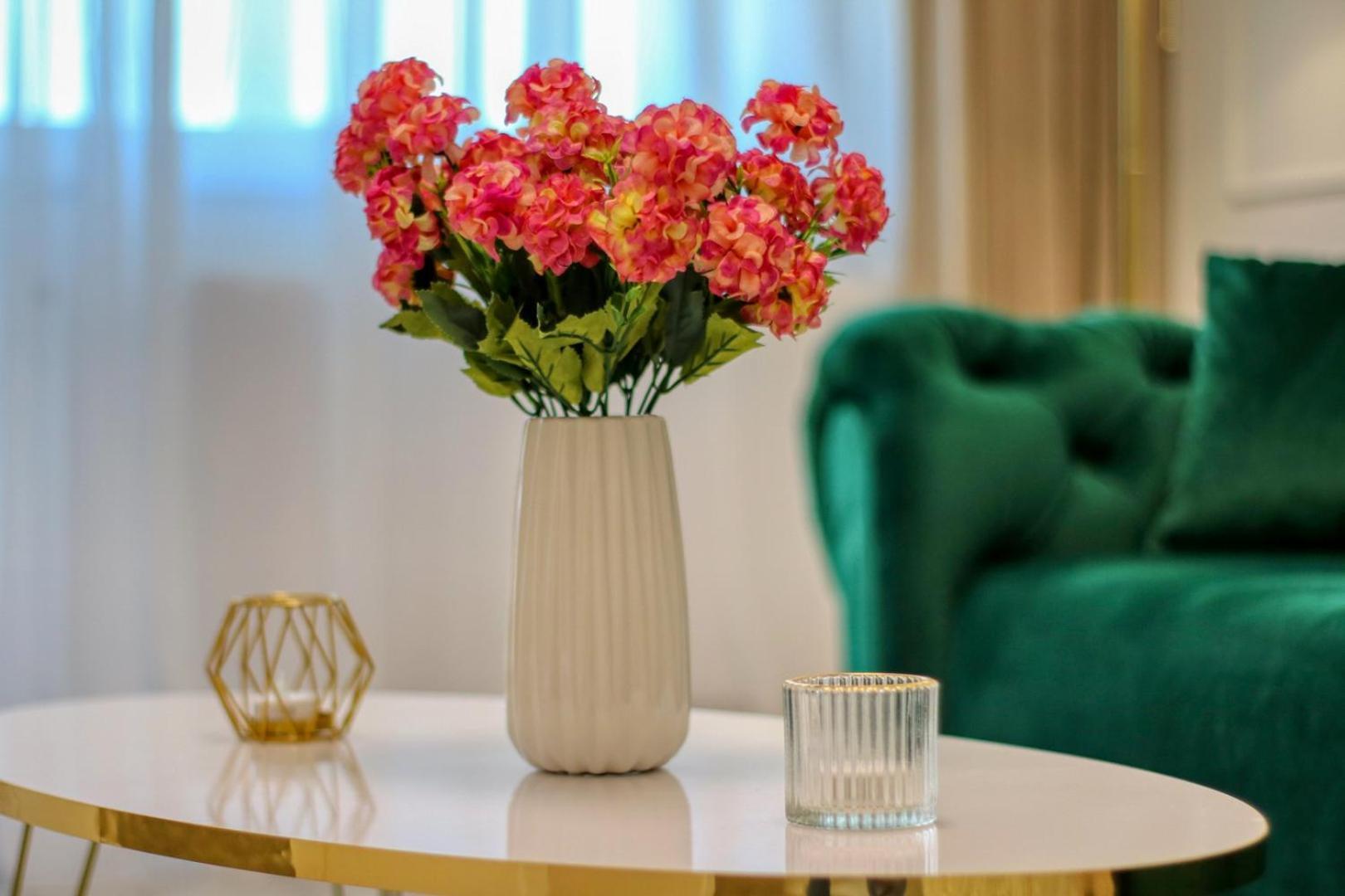 Cozyflat In The Central อาราด ภายนอก รูปภาพ